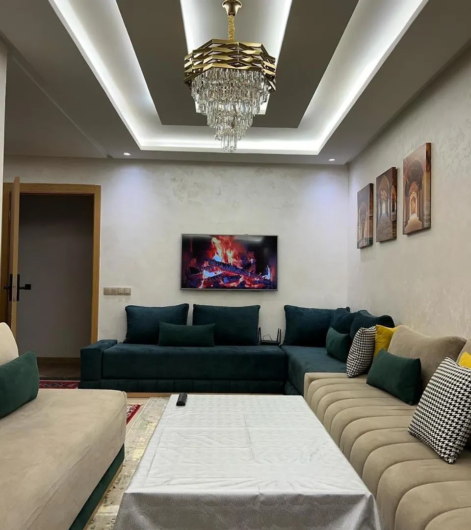 اتصالات Marrakech Jolie Appart Avec Piscine 